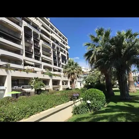 De Prestige Juan-les-Pins